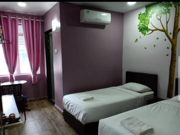 Purple Dream Home Teluk Panglima Garang Room photo