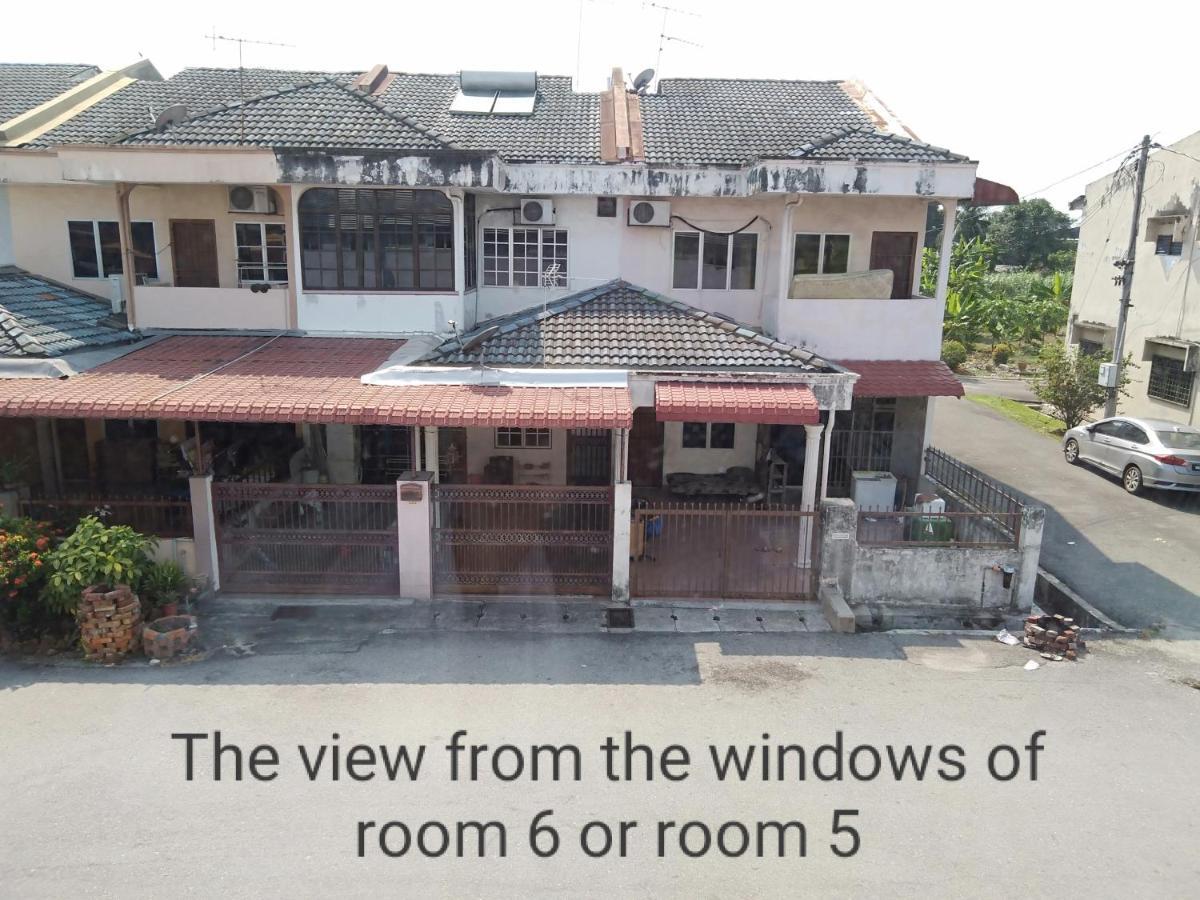 Purple Dream Home Teluk Panglima Garang Exterior photo